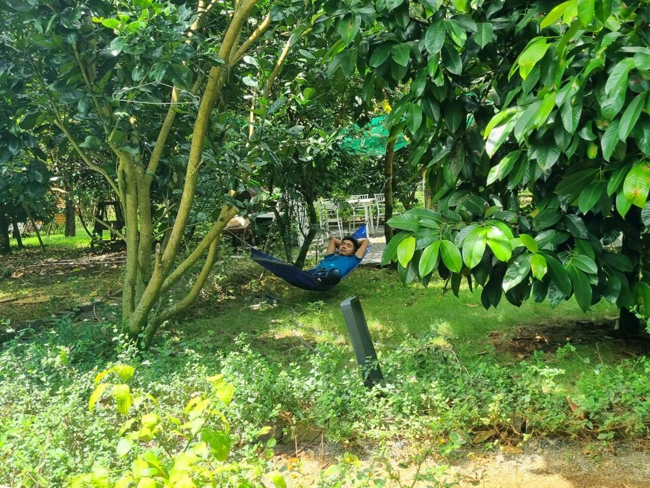Homestay Vuon Trai Cay Nhiet Doi Vo Uu Garden Bảo Lộc Eksteriør billede